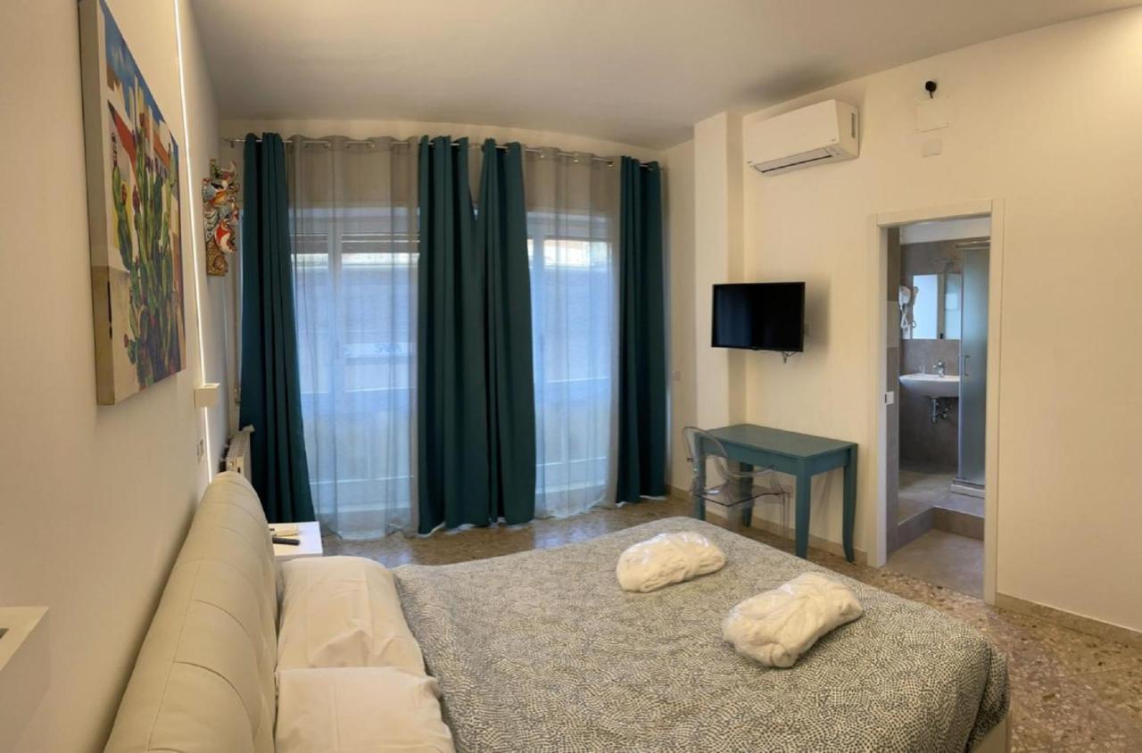 Catania Apartment Borgo Suite Autonomous Exterior photo